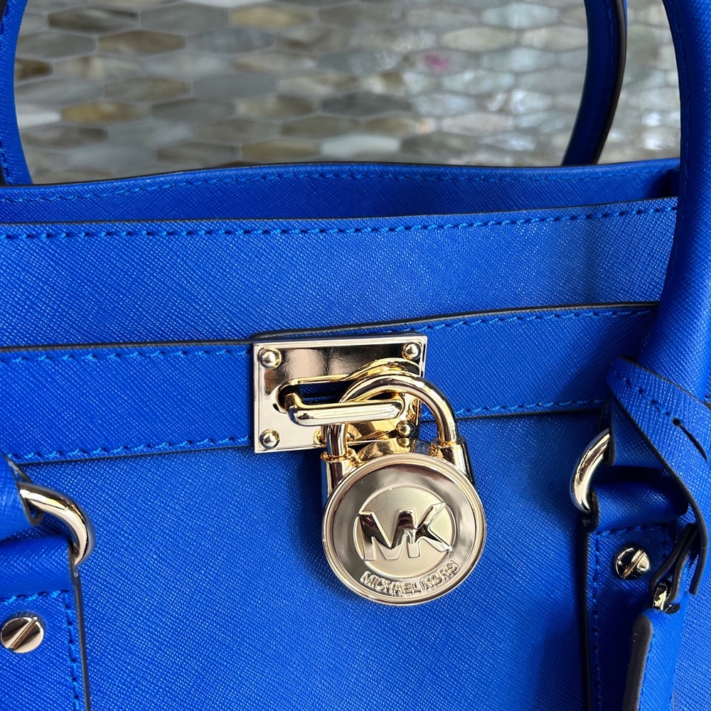 Michael Kors Sapphire Hamilton Satchel with Gold Hardware - Picture 5 of 9